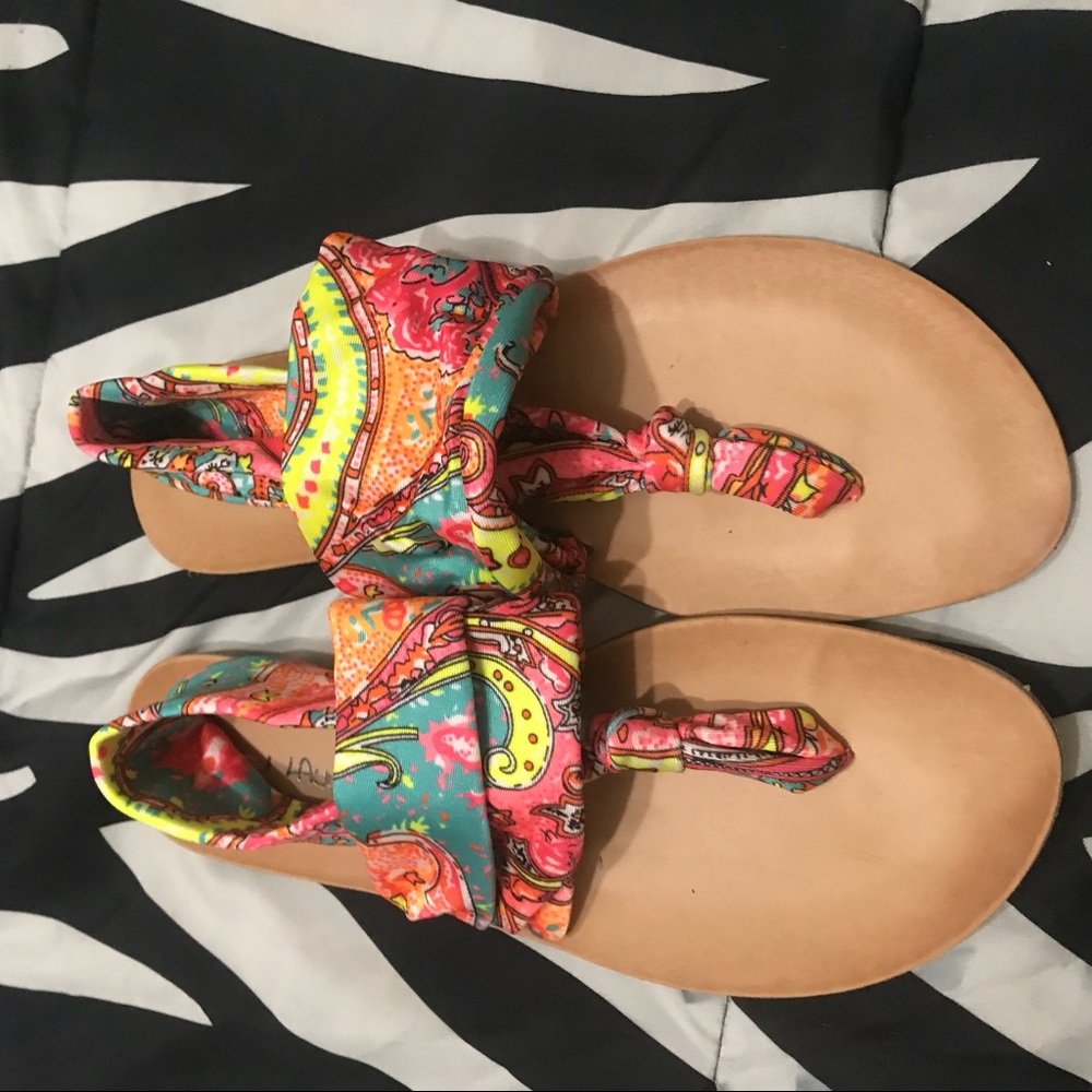 Sandals NEVER BEEN WORN